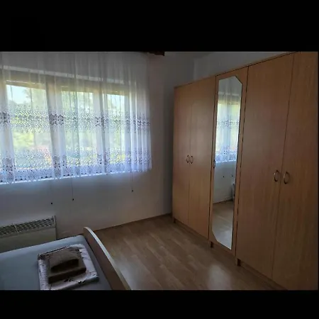 Apartamento Kuca Odmora Prenociste *
