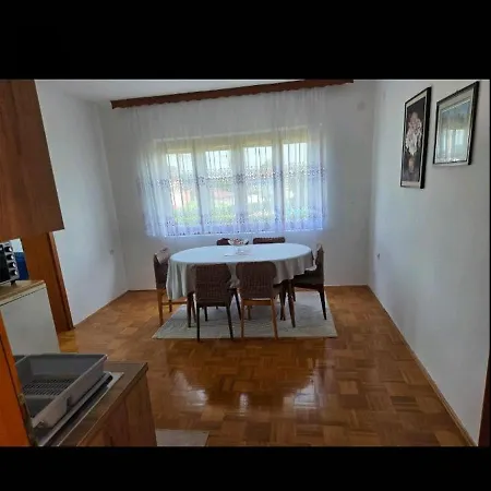 Apartamento Kuca Odmora Prenociste *